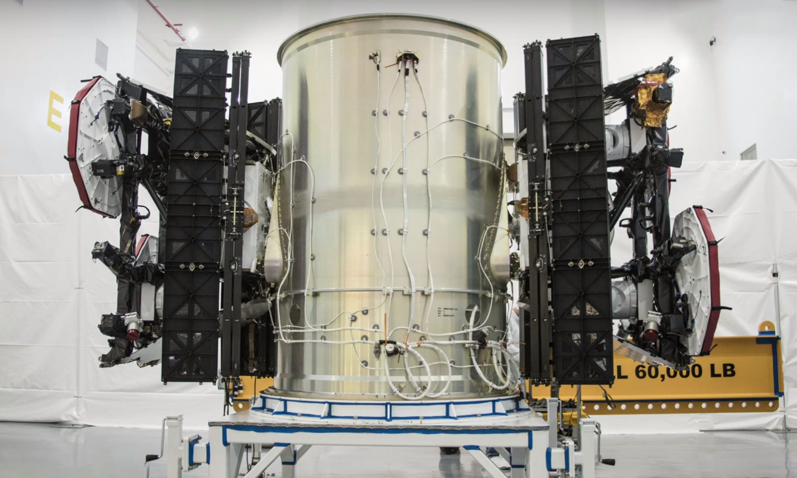 Testowe satelity Starlink wyniesione na orbitę podczas misji PAZ (Źródło: SpaceX)