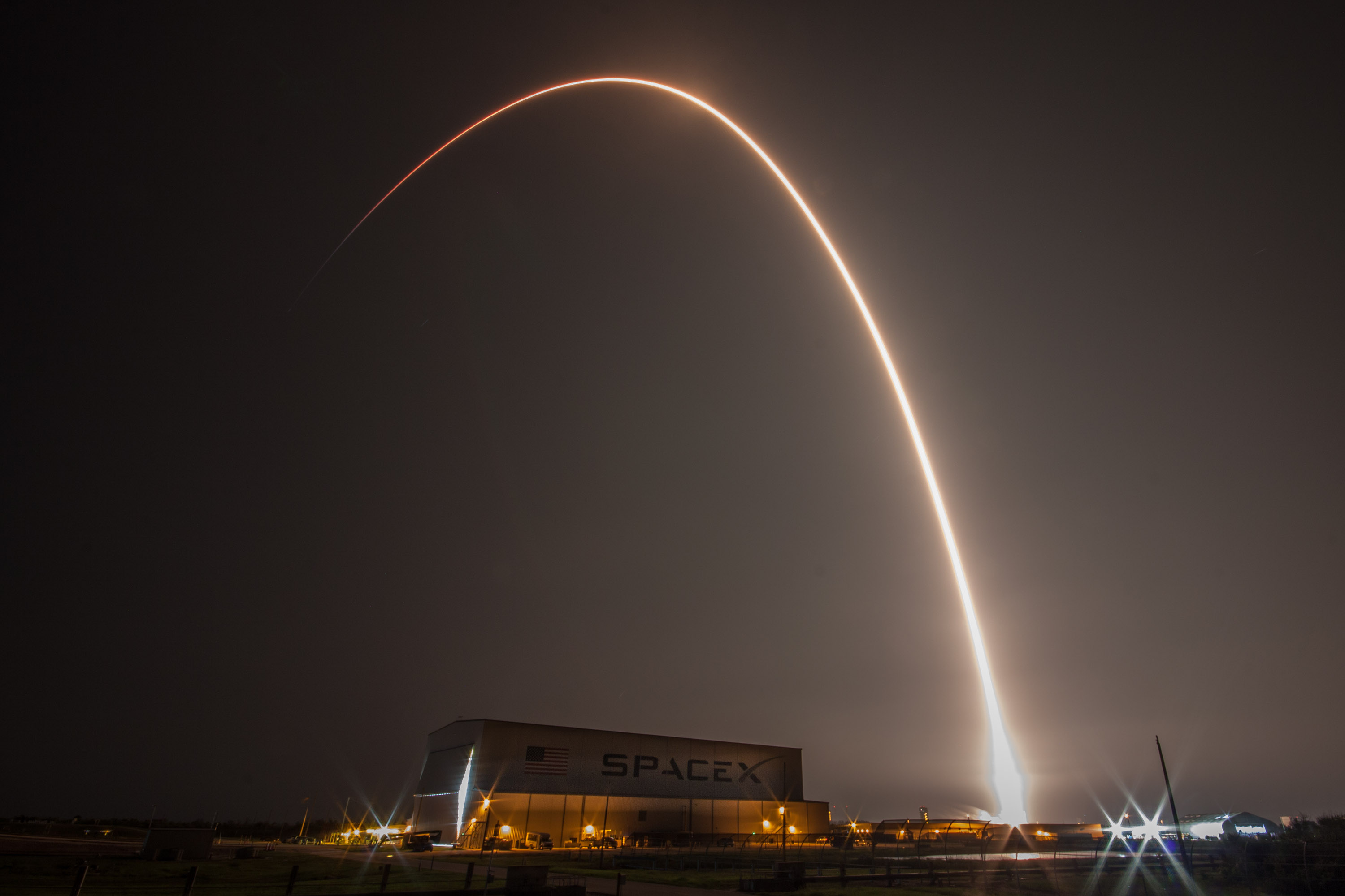 Start rakiety Falcon 9 z misją SES-12, 4 czerwca 2018 roku (Źródło: SpaceX)