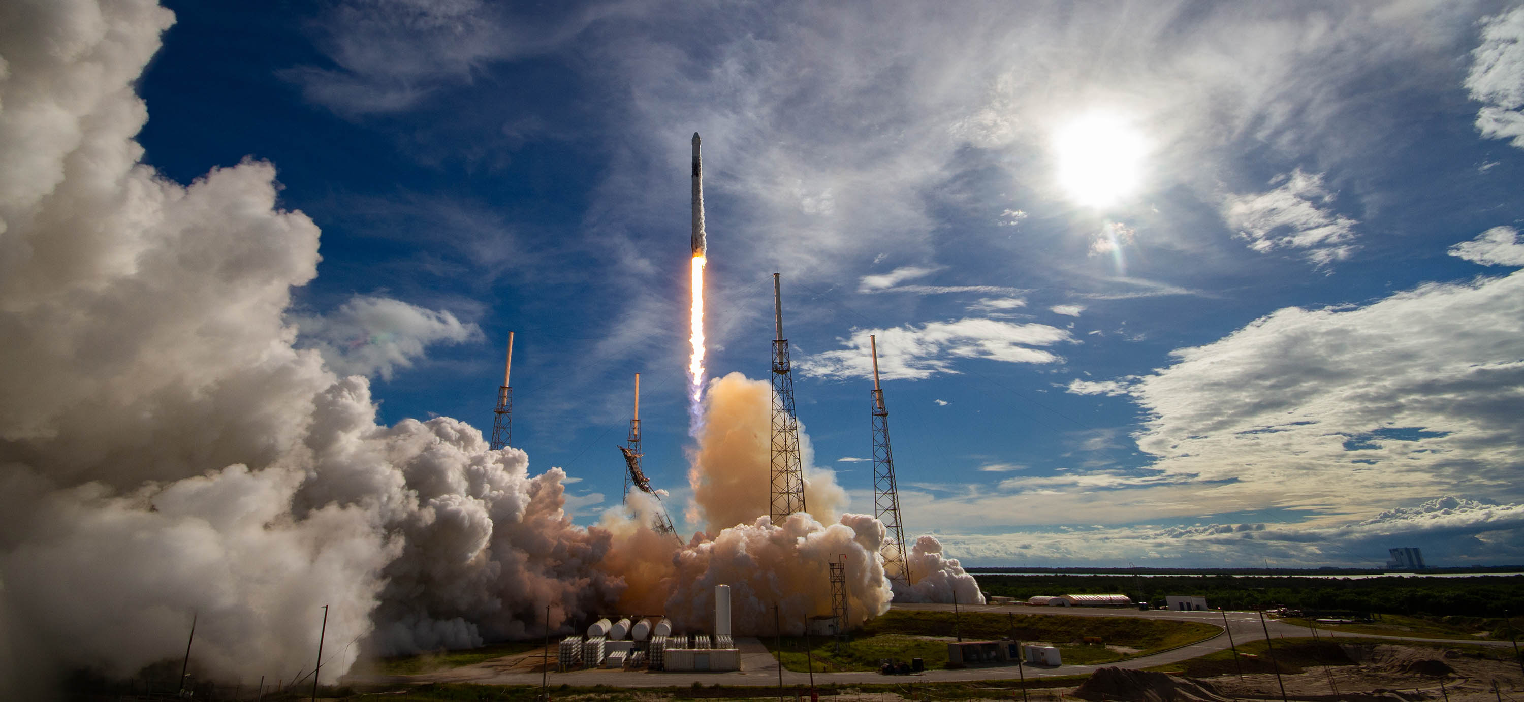Start rakiety Falcon 9 z misją CRS-18 (Źródło: SpaceX)