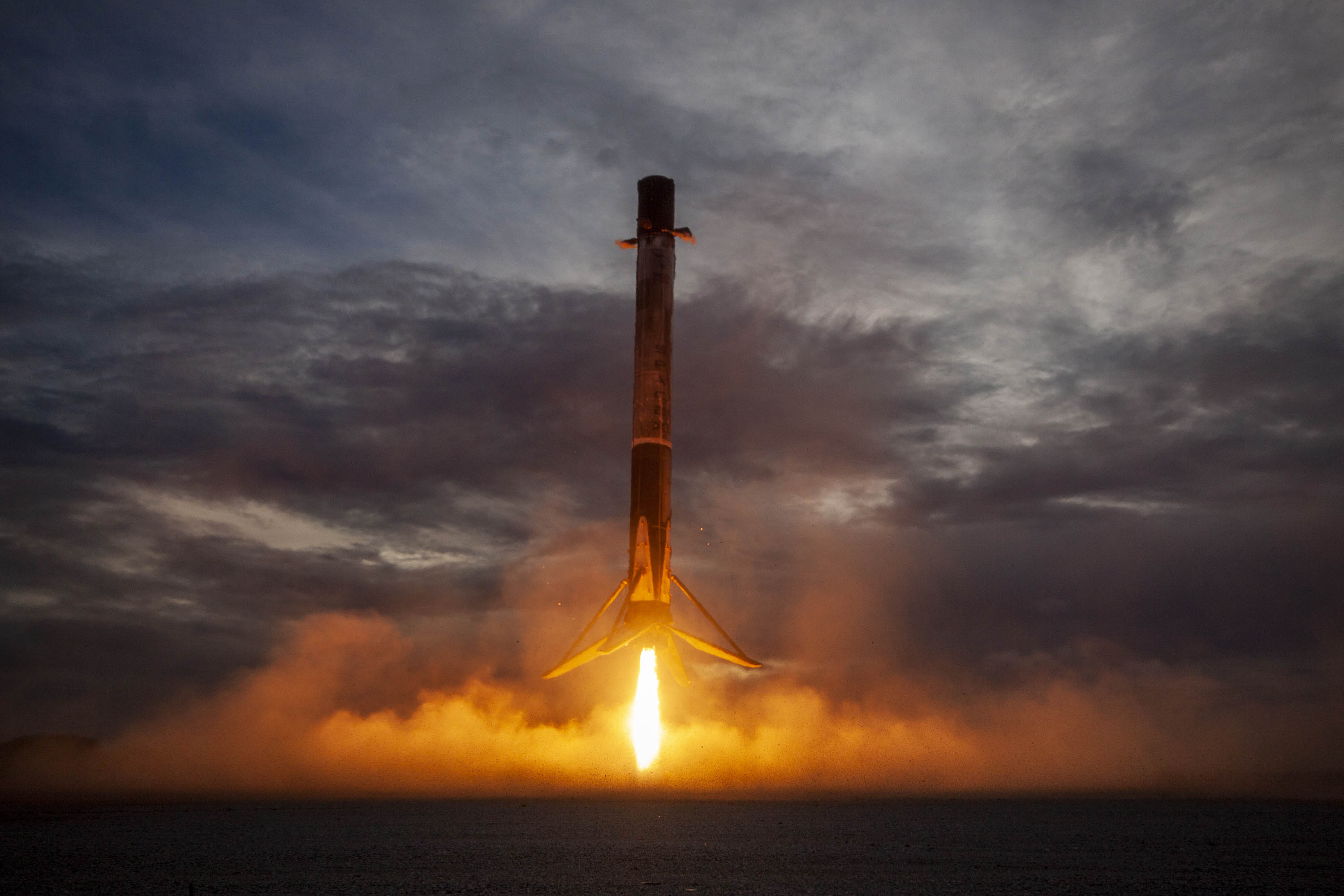 Lądowanie pierwszego stopnia w ramach misji SAOCOM 1B (Źródło: SpaceX)