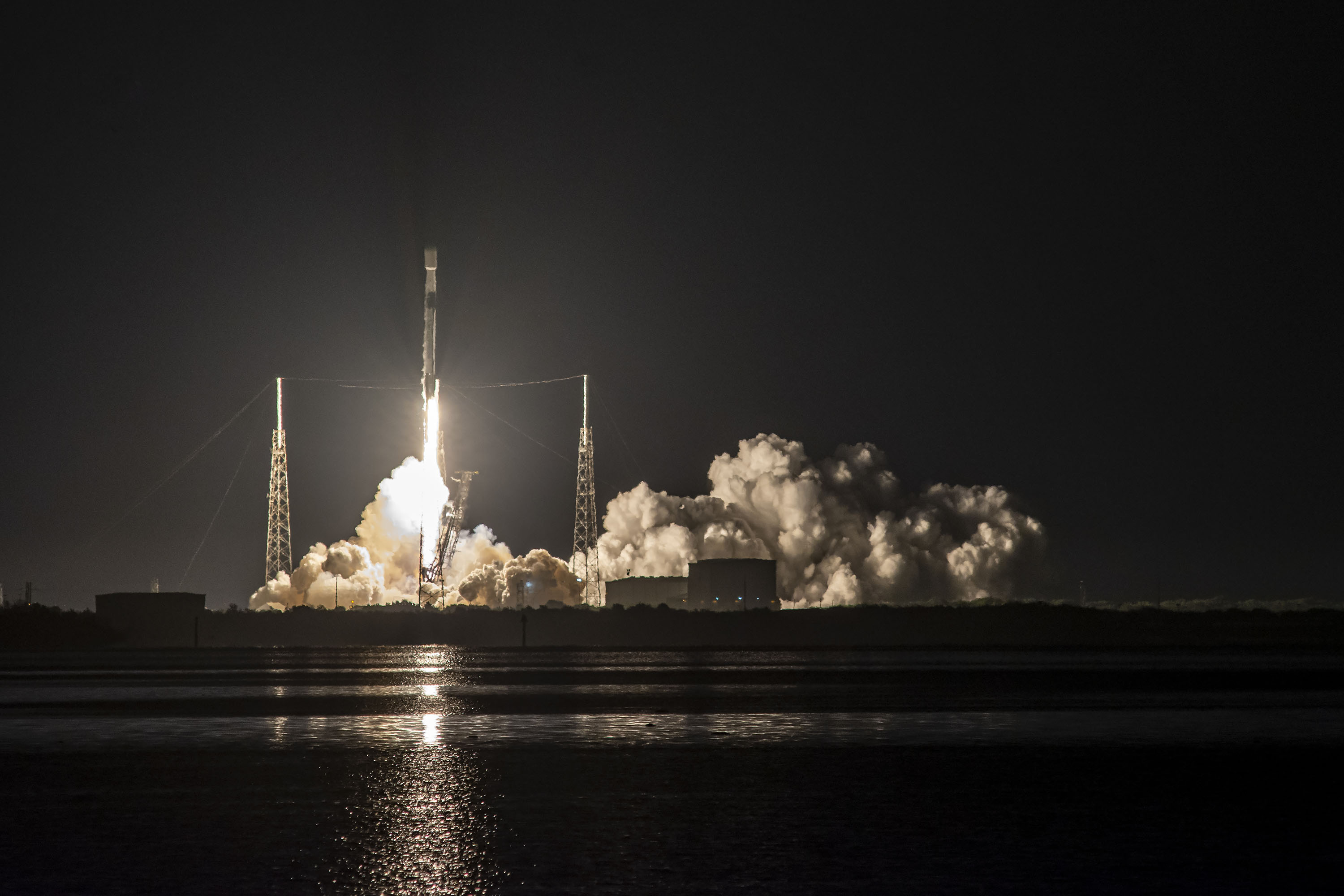 Start rakiety Falcon 9 z misją Starlink-23 (Źródło: SpaceX)