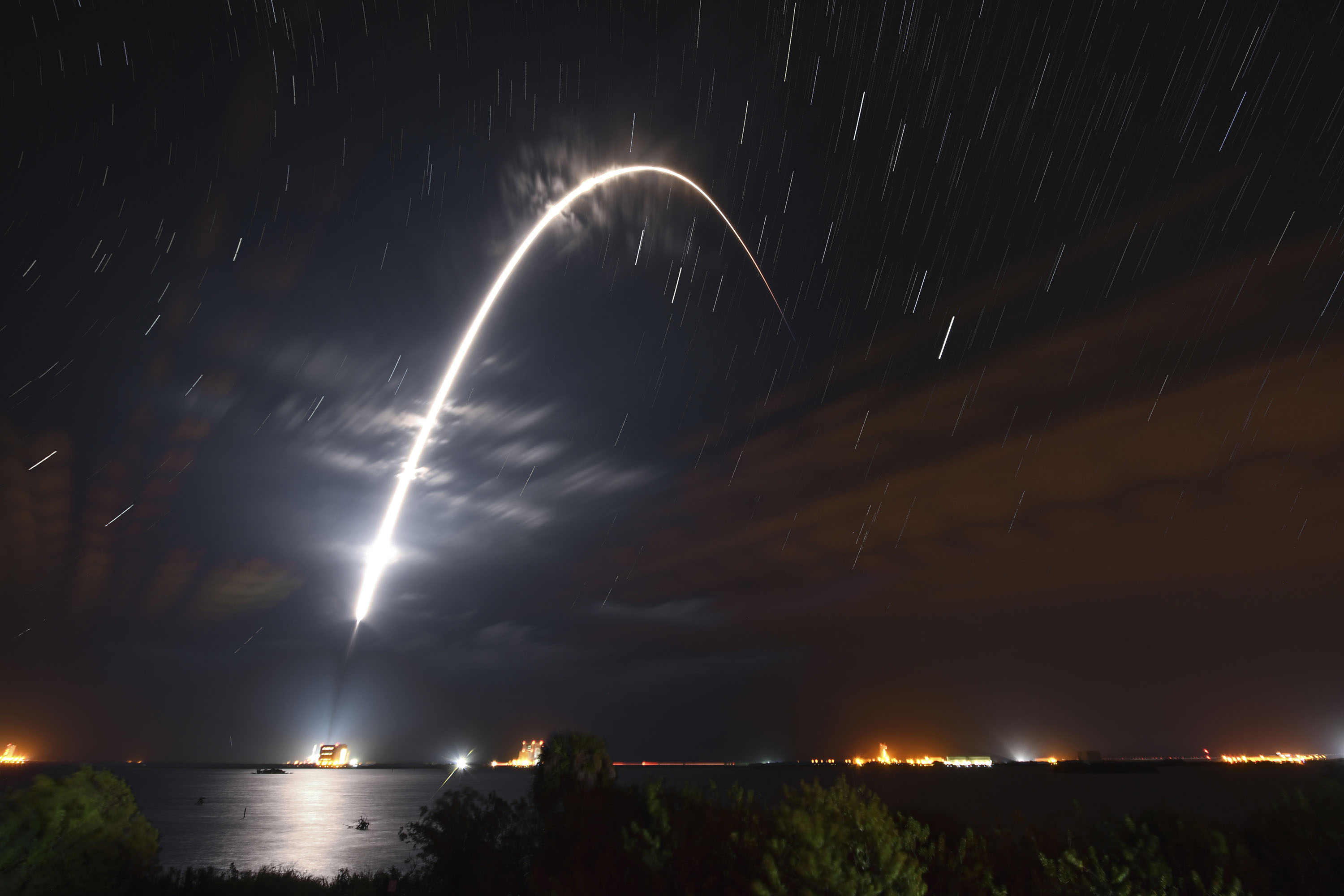 Start rakiety Falcon 9 z misją Turksat 5A (Źródło: SpaceX)