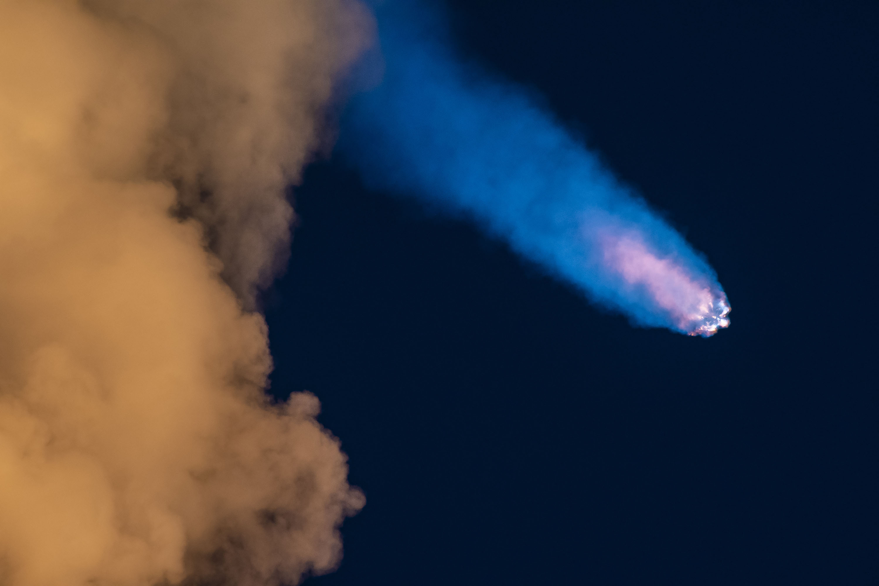 The launch of the Falcon 9 rocket with the COSMO-SkyMed Second Generation FM2 mission (Source: SpaceX)