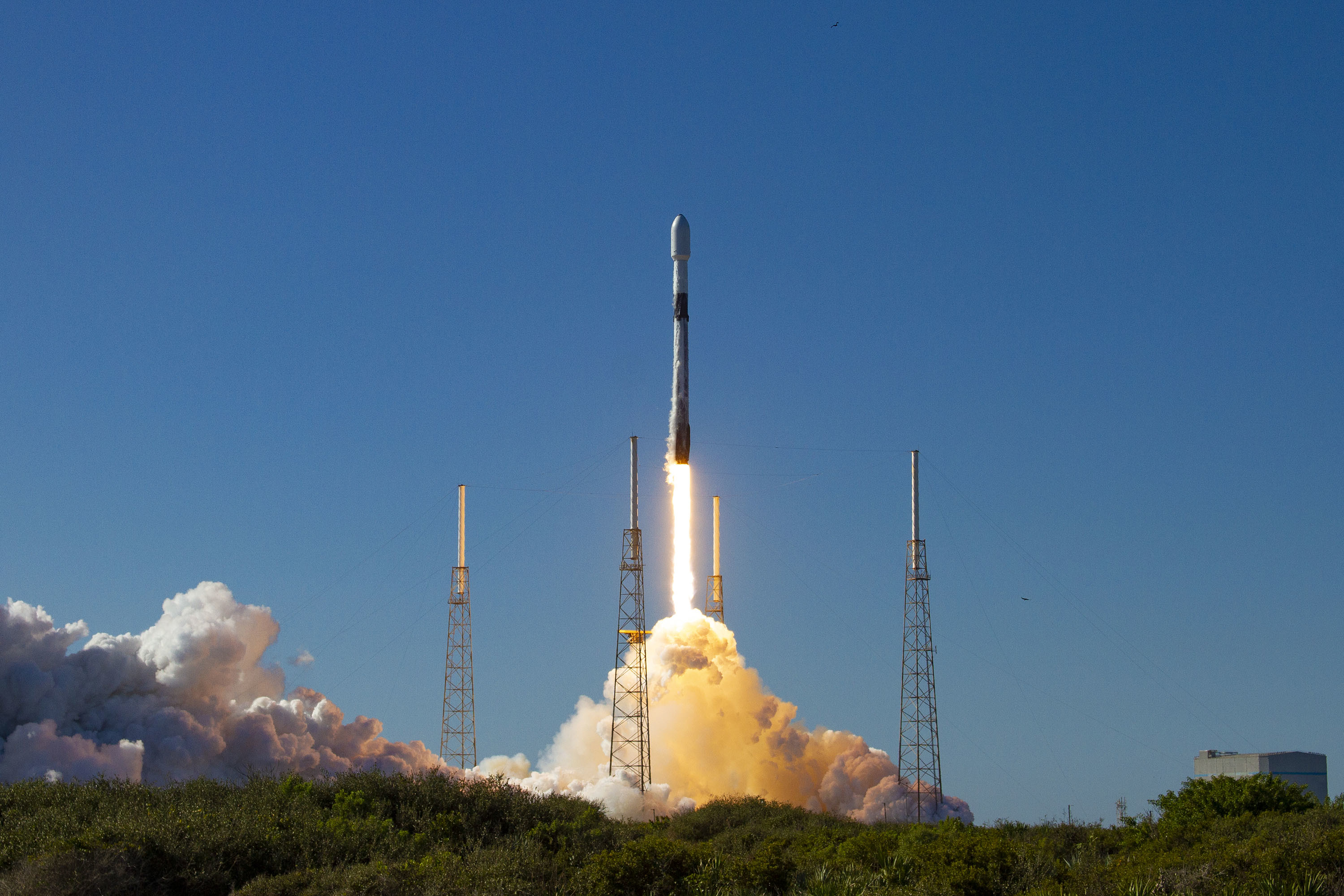 Start rakiety Falcon 9 z misją Transporter-3 (Źródło SpaceX)